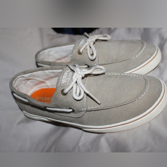 Sperry Top-Sider "Halyard" Shoes - Picture 11 of 16